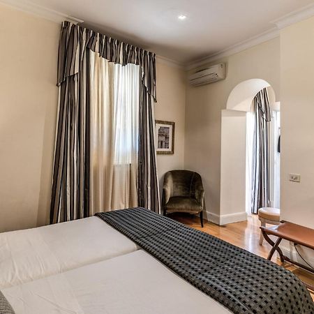 Via Napoli Apartments ローマ エクステリア 写真
